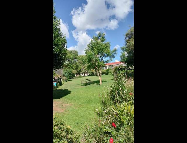 2 BEDROOM TOWNHOUSE FOR SALE IN HADDON